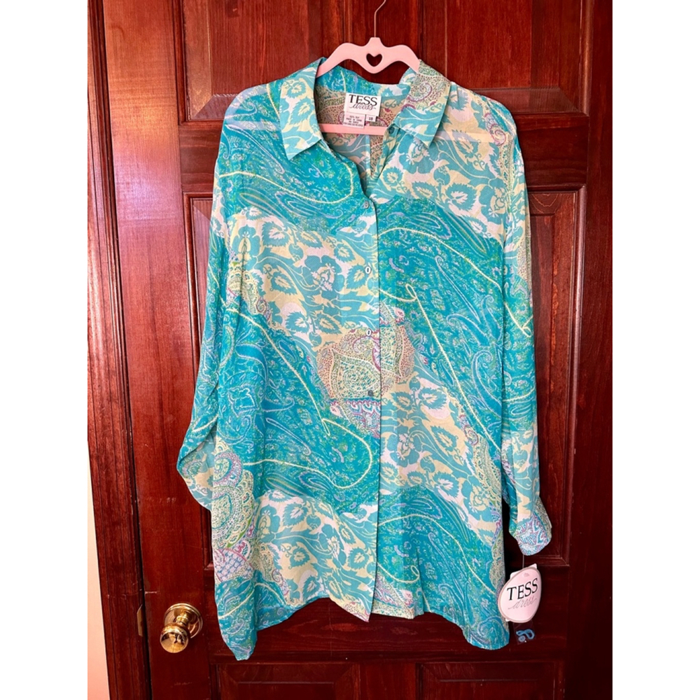 VINTAGE NWT Tess Dress Sz 18 (runs small) Sheer Silk 1/2 Button Paisley Blouse